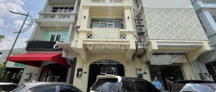 Dijual Ruko Permata Senayan Posisi Strategis Menghadap Jalan Utama, Jakarta Selatan Cocok Kantor, Klinik, Usaha Lainnya 1