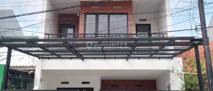 Rumah 100 2 Lantai Baru Di Pondok Kelapa 1
