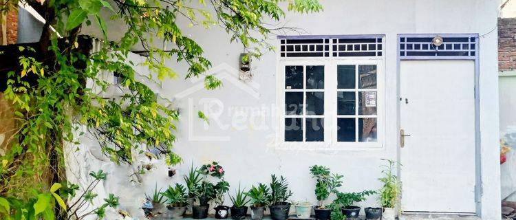 Rumah di Daerah Gayamsari , Semarang Hl 5776  1