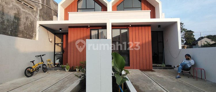 Affordable Ready-to-Occupy Minimalist House Near Sudimara Station Access 1