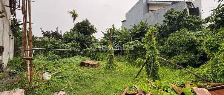 Di Jual Tanah Kosong Dalam Perumahan Mewah Seberang Como Park, Kemangshmhadap Baratbentuk Nya Kotak Membesar Ke Belakangbebas Banjirakses Jalan Besarluas Tanah : 410 M2harga Jual : 13 M Nego(bisa Utk Buat 2 Kavling) 1