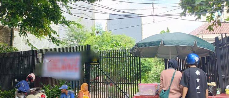 Di Jual Melalui Lelangkpknl Jakarta V Tanah Kosong D Pakubuwono Kebayoran Baru Jakarta Selatan(jl Pakubuwono Vi. Rt 004/rw 007 No 80 Kel Gunung Kec Kebayoran Baru Jakarta Selatan.shm No 702 & 1645luas Tanah 770 M²lokasi Sangat Strategis Berada Di Pinggir  1