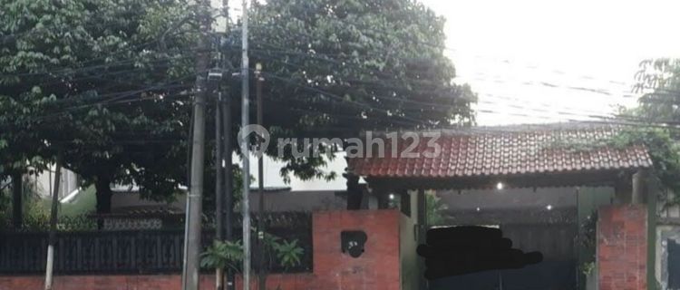 Dijual Rumah Bagus dan kost2an dipejaten vilage  1