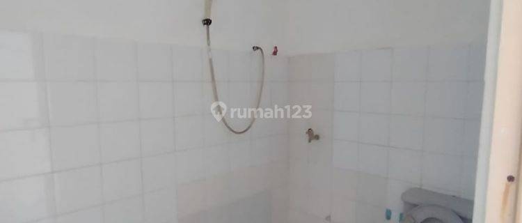 Dijual Cepat... Turun Harga.. Rumah di Taman Palem Lestari.jakarta Barat. 1