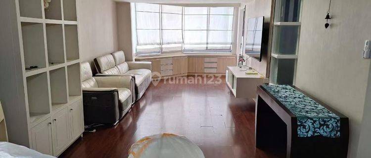 Condominium Taman Anggrek Furnished 2+1 Bed High Floor 1