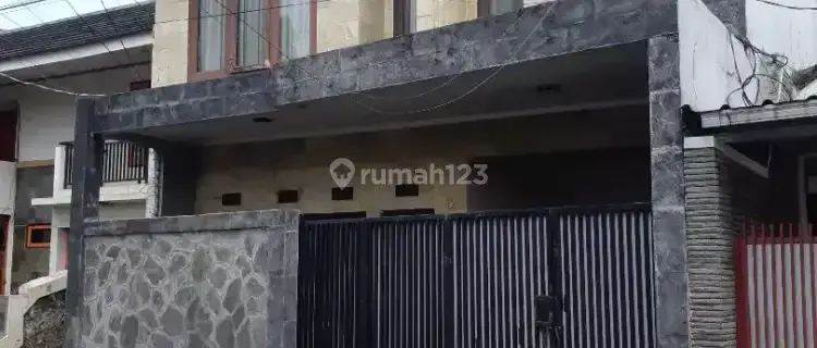 Rumah dijual di Cicadas Ahmad Yani Cikutra 2,5 Lantai Siap Huni 1