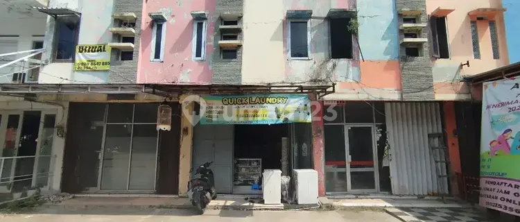 Shop House for Sale in Griya Winaya Complex, Ujungberung, Bandung 1
