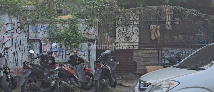 Rumah Tua Menteng Di Hook. Jl. Cilosari No. 2 Kel. Cikini, Kec. Menteng, Kotamadya Jakarta Pusat 1