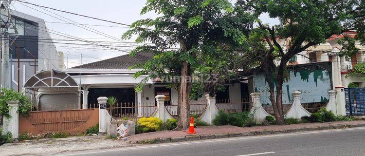 Disewakan Villa JL. Danau Singkarak 1