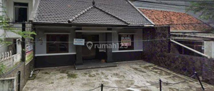 rumah bekas kantor lokasi bagus di jl danau toba benhil 1