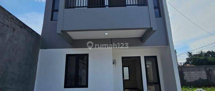 Rumah Baru Unfurnished SHM di Cibubur, Jakarta Timur 1