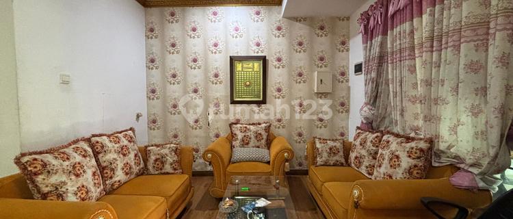 Disewakan Rumah Grand Wisata 2 Lantai 4 Kamar Tidur Siap Huni Full Furnsihed, Akses Langsung Tol Tambun, 1,4KM Dari Mall Living World Grand Wisata Bekasi 1