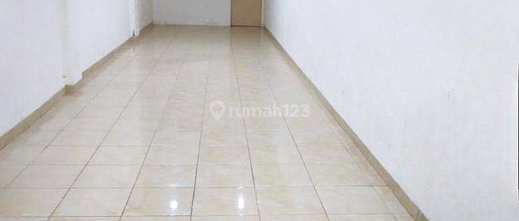 Rumah Kost Baru 3,5Lt 4x27 15KT Bisa Kpr Jl Utama Raya Cengkareng 1