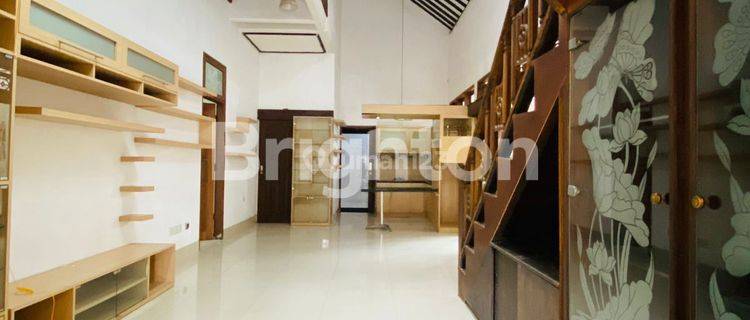 3 BR SEMI FURNISHED HOUSE IN LUXURY RESIDENTIAL AREAS 1