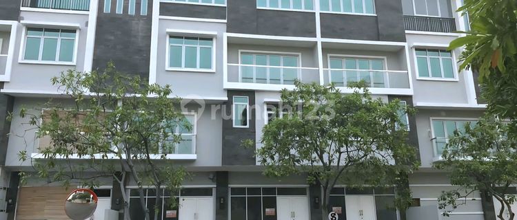 Sewa 3 Ruko Gandeng Elang Laut 4.5 Lantai Ada Lift Parkir Luas 1