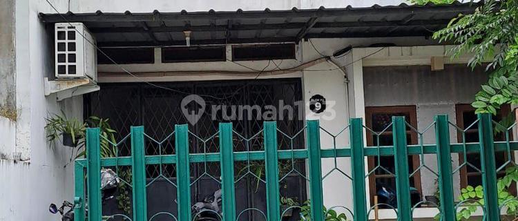 House for quick sale in Sector 1 Bintaro Jaya 1