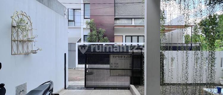 Dijual  Cepat Rumah Murah di Cirendeu Shm,dekat Fasilitas Umum, 1