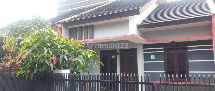 Cepat Rumah Bagus Dalam Komplek Cisaranten Dekat Arcamanik Bandung 1