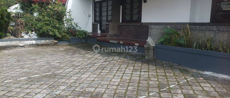 RUMAH HERITAGE SIAP HUNI DI DEKAT JL. RIAU DAN SUPRATMAN KOTA BANDUNG 1