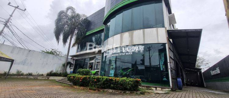 GEDUNG SHOWROOM MOTOR 2 LANTAI SIAP DIPAKAI DI JALAN RAYA CIKUPA 1