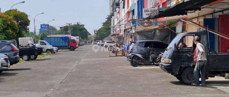 Ruko siap pakai 2 lantai di Lokasi Strategis Jl Raya Harapan Baru Dekat Golden City Bekasi Utara  1