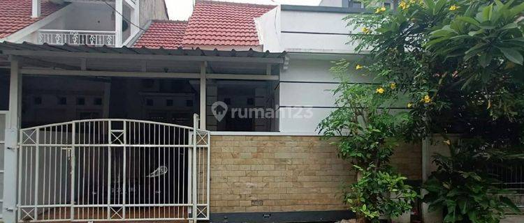 Rumah 2 Lantai SHM Bagus hadap Utara di taman galaxy bekasi 1