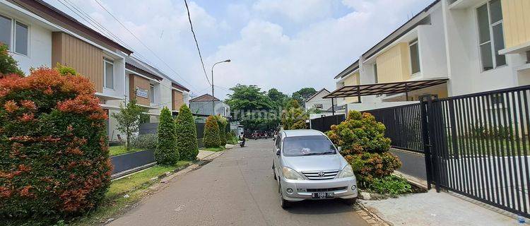 Rumah baru 2 lantai Dalam perumahan Asri Bogor di Wu 1