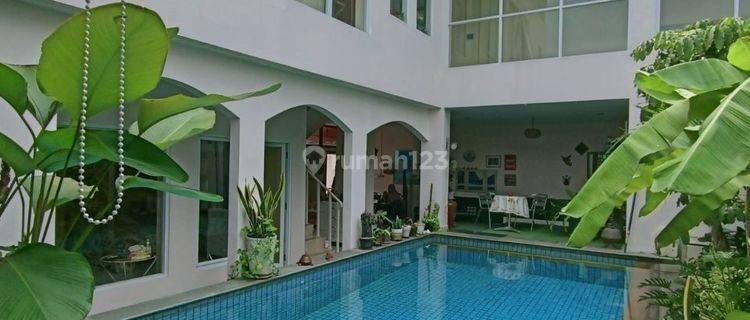 Rumah Bagus 3 Lantai Dengan Private Pool Shm Nempel Pondok Bambu 1