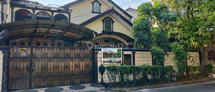 Rumah Mewah Luas Dengan Kolam Renang Di Duren Sawit 1