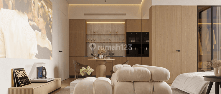 Exclusive Apartment with Smart Home Technology 1