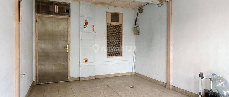 Dijual Cepat Rumah Siap Huni , Taman Palem Lestari 1