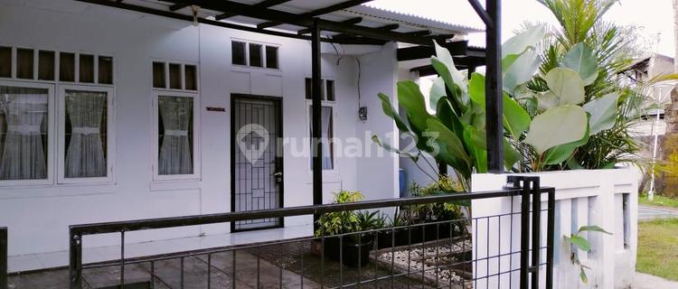 Sewa Rumah Bebas Banjir Luas 98M, Murah dan Siap Huni 1