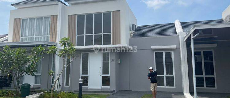 Rumah Baru dan siap huni di Paramount Petals -Tangerang 1