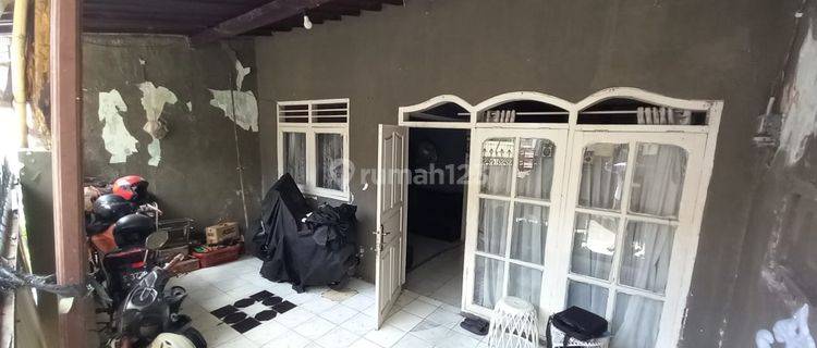 Dijual Rumah Tua Area Tebet 1