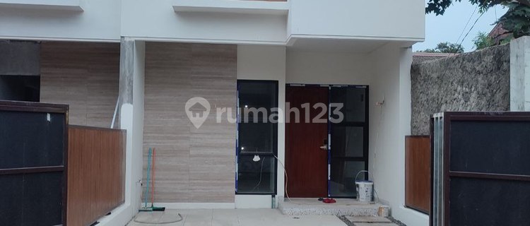 Rumah Baru Dekat Ke Tol Jatibening, Jatiwarna Bekasi 1