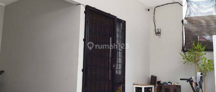 Rumah Murah 2 Lantai Bagus SHM di Wibawa mukti Jati Asih 1