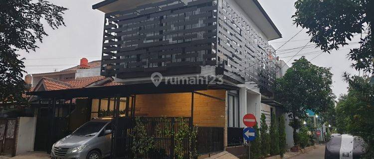 Rumah Hook Bagus 2 lt di perumahan dekat Toll Jati Warna Bekasi 1