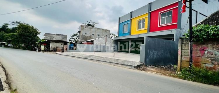 Two-story shophouse for rent in Cileungsi. 1