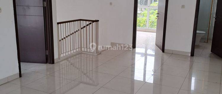 Di sewakan rumah bagus di cluster palm spring luas 12x20 Jgc jakarta garden city 1