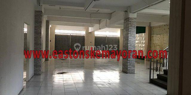 Shophouse for rent in West Denpasar 1