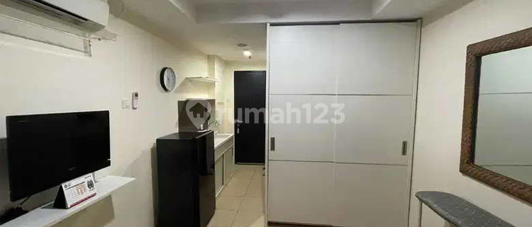 Disewakan Apartemen Di Kebon Jeruk Furnished Pd012639 1