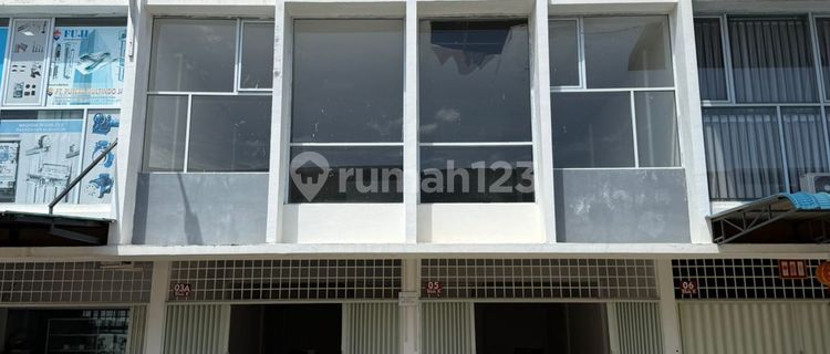 For sale 2 units of Buana Central Park Linked Shophouses, Muka Kuning. 1