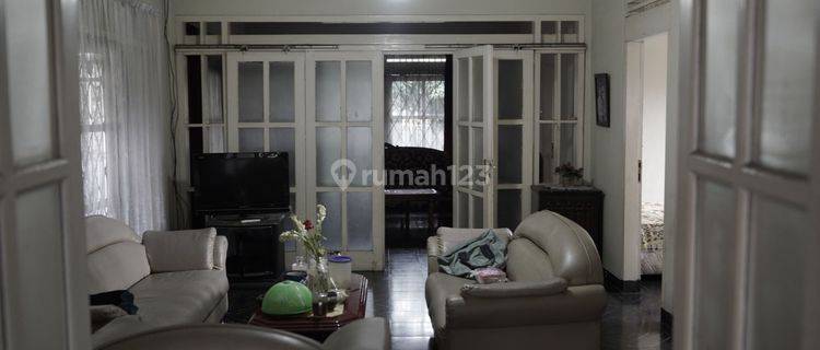 Dijual Rumah Pusat Kota Garut  Jl Otista Full Furnished 1