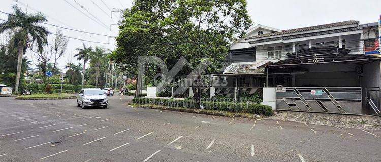 Rumah Hook Lokasi KOMERSIL Maleo Raya Bintaro 9 Tangsel. 
 1