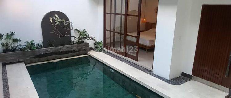 Villa in Jimbaran Near Beach, Badung SHM 3 Bedrooms 1