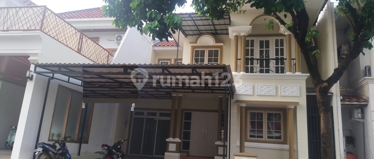 Rumah Mewah SHM Siap Huni Luas 200 m2 Kota Wisata Cibubur 1