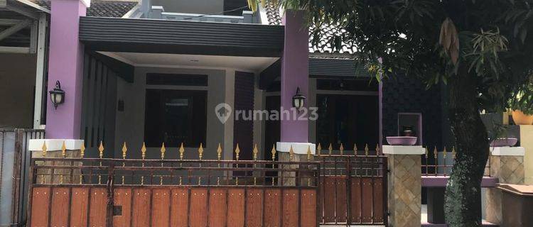 Rumah Bagus Siap Huni 2 Lantai SHM di Limus Pratama Regency 1