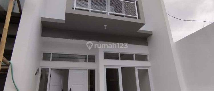 Rumah  di arcamanik area cisaranten rumah baru modern ready 1