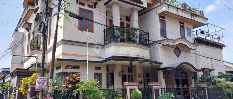 Rumah Mewah 2lt di Kiara Sari Asri Buahbatu Kota Bandung 1