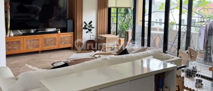 Dijual Apartemen Permata Safir 2 Br, 119M2, Semi Furnished, Siap Huni 1